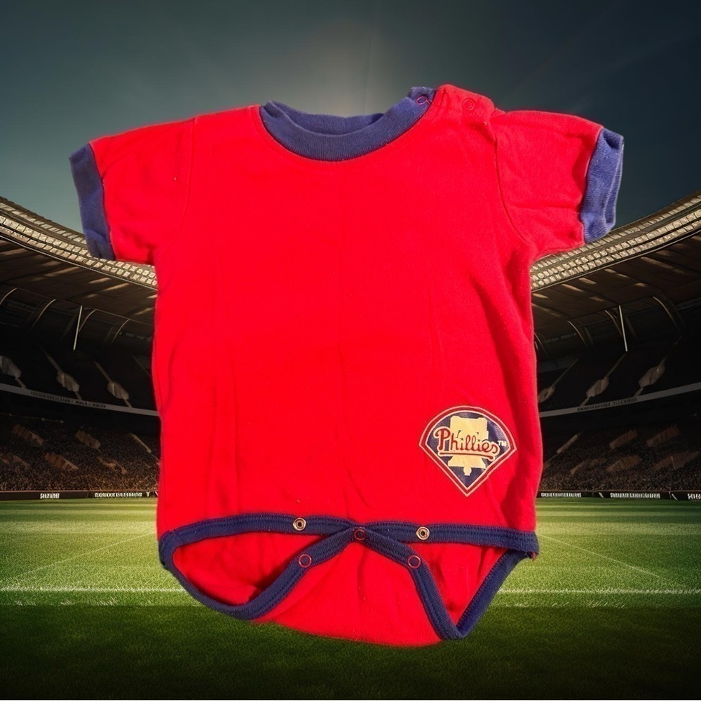 Philadelphia Phillies onesie (18mos)